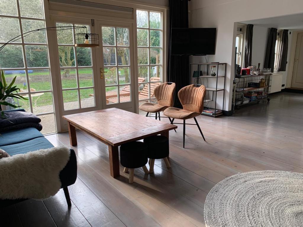 Heusden  Sleepzzz B&B 외부 사진