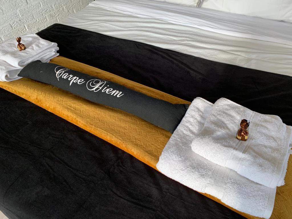 Heusden  Sleepzzz B&B 외부 사진